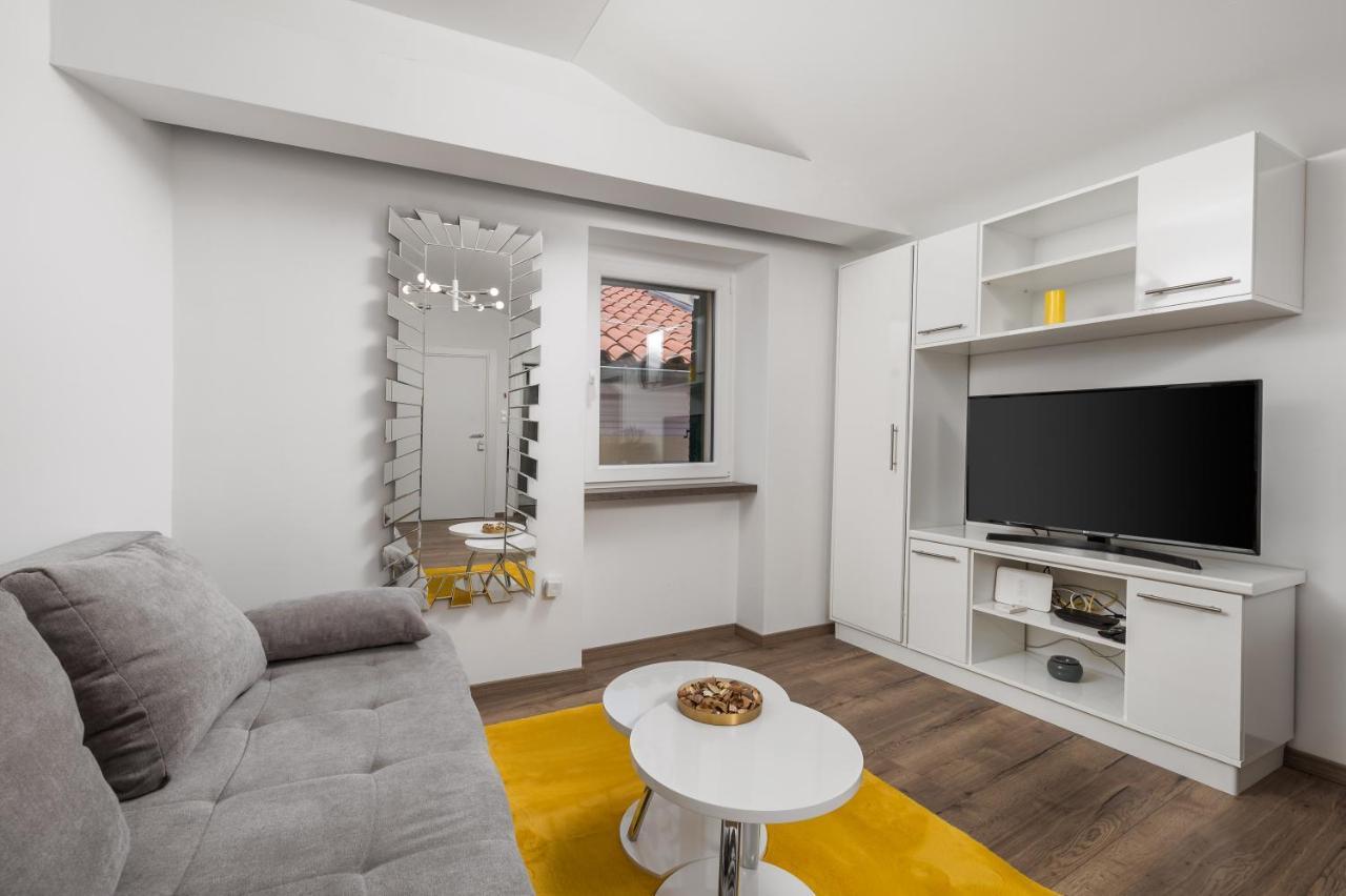 Central Apartments Dalmatina Rijeka Eksteriør bilde
